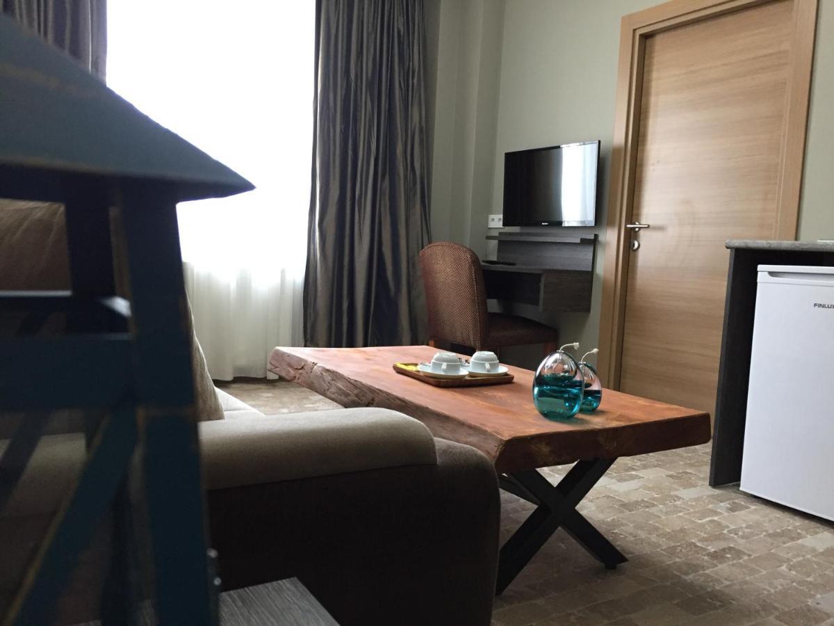 Grand Park Hotel Corlu City Center Bed And Breakfast Exterior foto