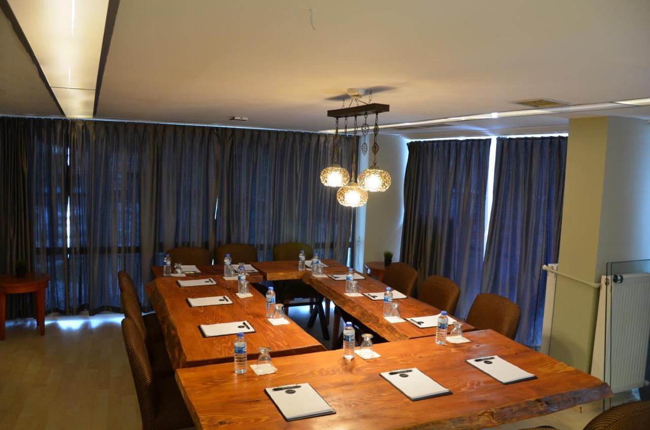 Grand Park Hotel Corlu City Center Bed And Breakfast Exterior foto