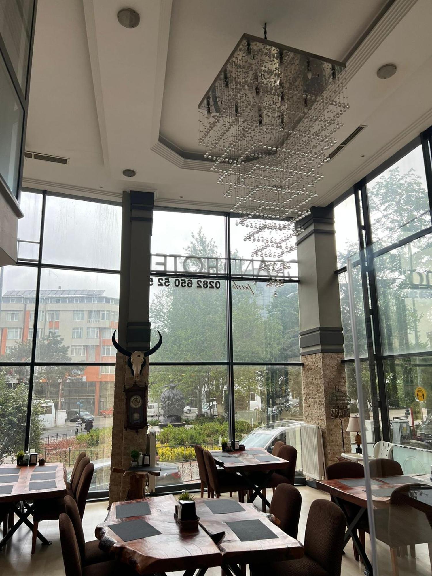 Grand Park Hotel Corlu City Center Bed And Breakfast Exterior foto